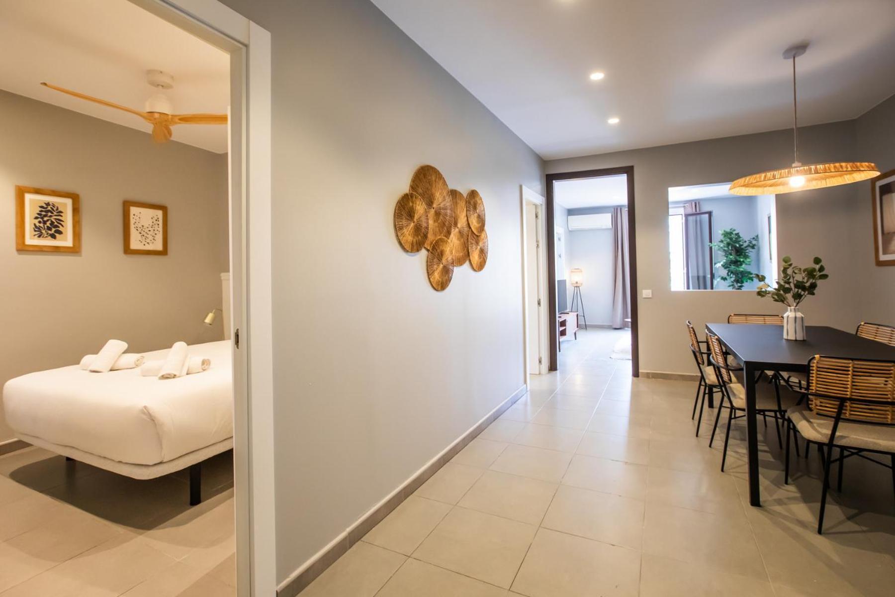 21mal1089-magnific Near Sagrada Familia * Barcellona
